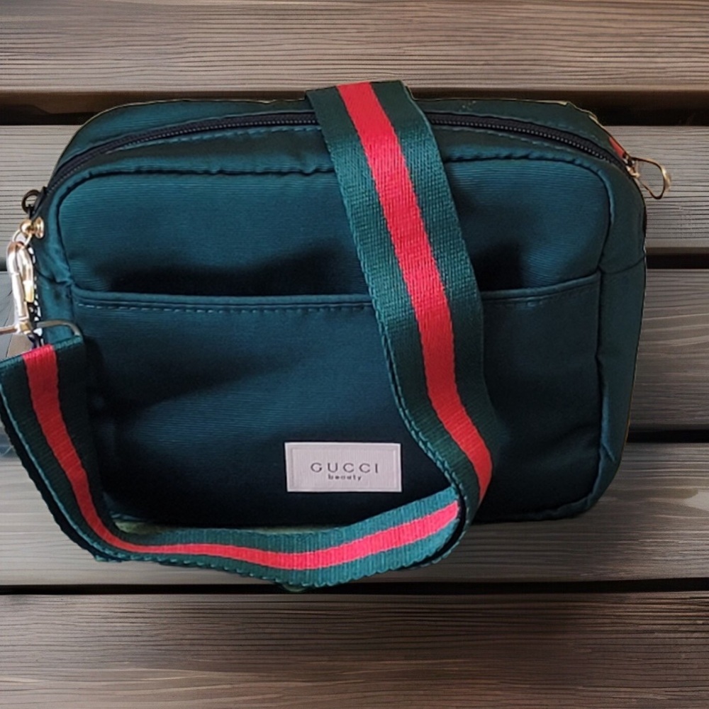 Gucci - Picture 2 of 6